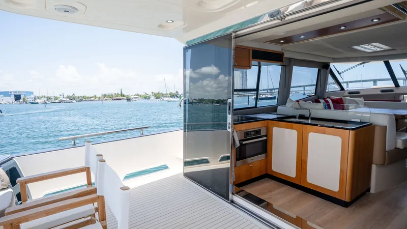 Slide: The Image of Azimut Magellano 50 2012 - 6681604