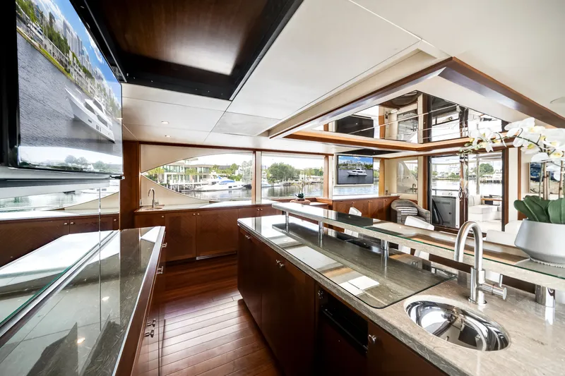 Slide: The Image of Ocean Alexander 90 SKY LOUNGE 2016 - 7368298