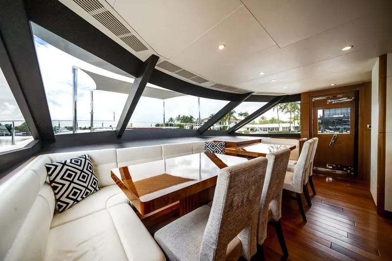 Slide: The Image of Ocean Alexander 90 SKY LOUNGE 2016 - 6685515