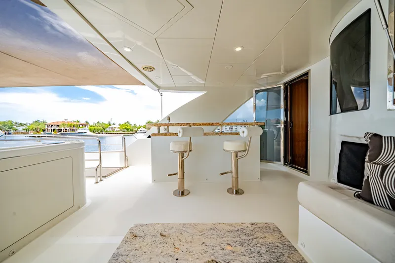 Slide: The Image of Ocean Alexander 90 SKY LOUNGE 2016 - 6685545
