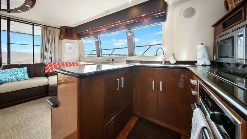 Slide: The Image of Carver Yachts 56 Voyager 2008 - 7313536