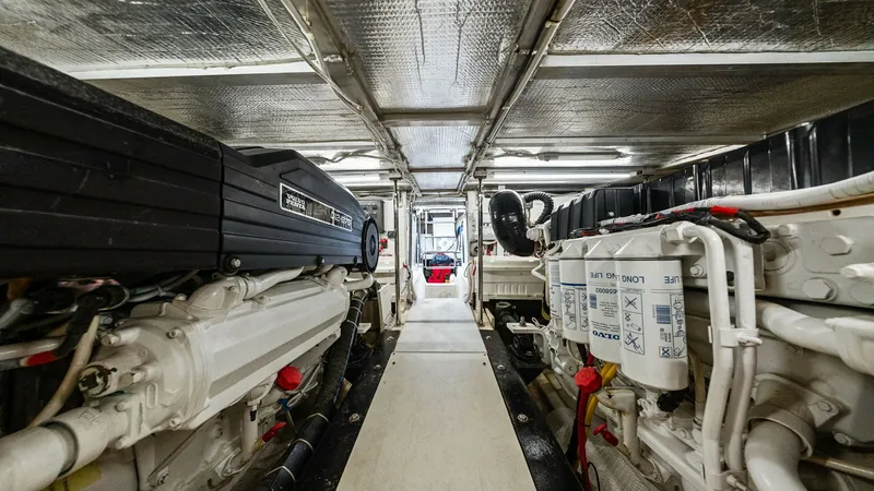 Slide: The Image of Carver Yachts 56 Voyager 2008 - 7313570