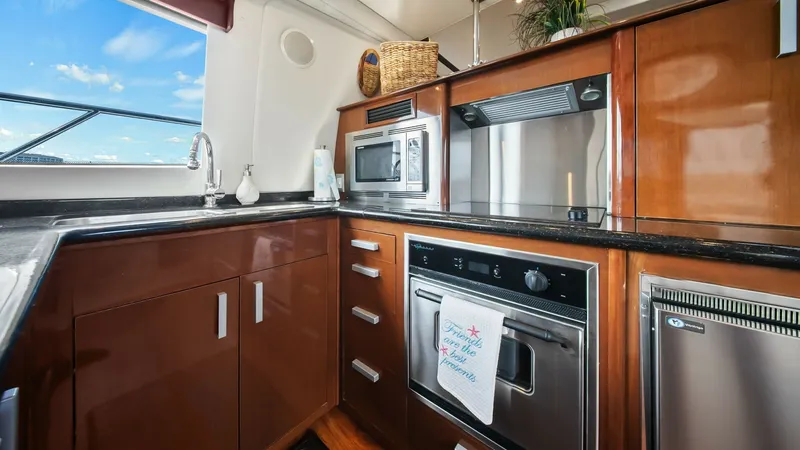 Slide: The Image of Carver Yachts 56 Voyager 2008 - 7313537