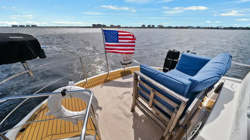 Slide: The Image of Carver Yachts 56 Voyager 2008 - 7313557