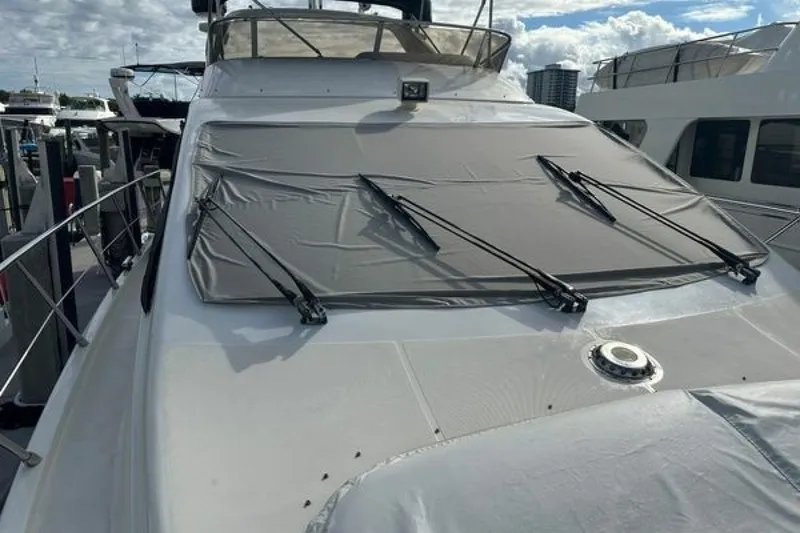 Slide: The Image of Azimut 55E 2004 - 6708581