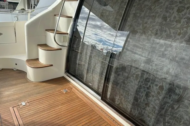 Slide: The Image of Azimut 55E 2004 - 6708571