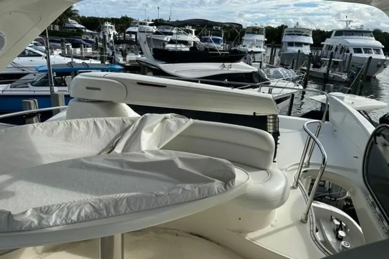Slide: The Image of Azimut 55E 2004 - 6708593