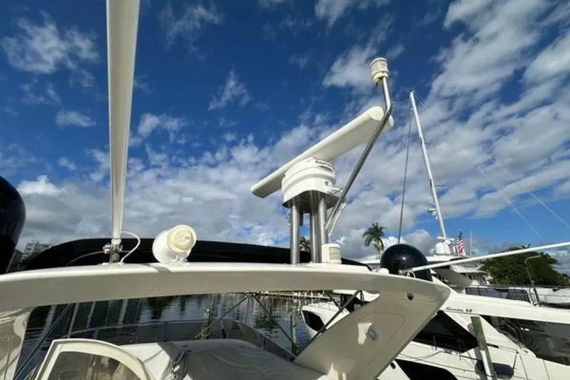 Slide: The Image of Azimut 55E 2004 - 6708586
