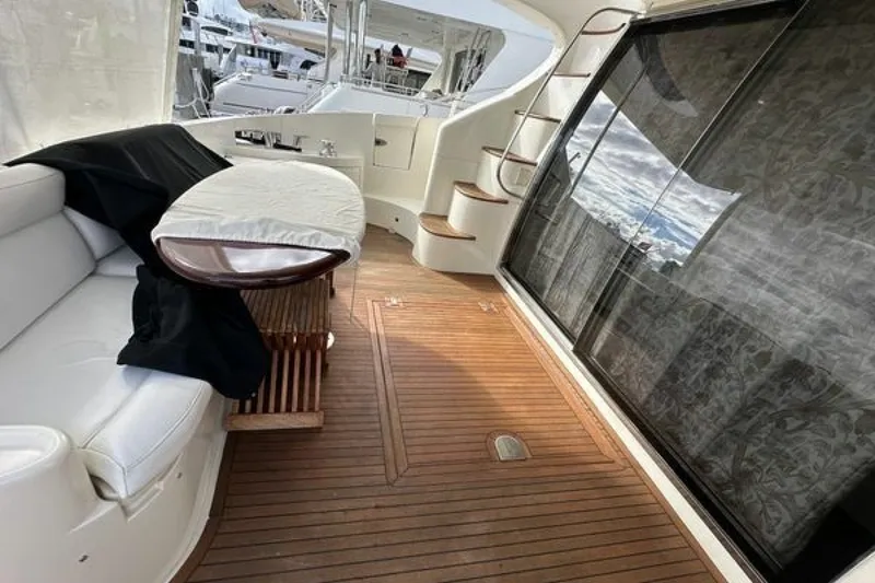 Slide: The Image of Azimut 55E 2004 - 6708572