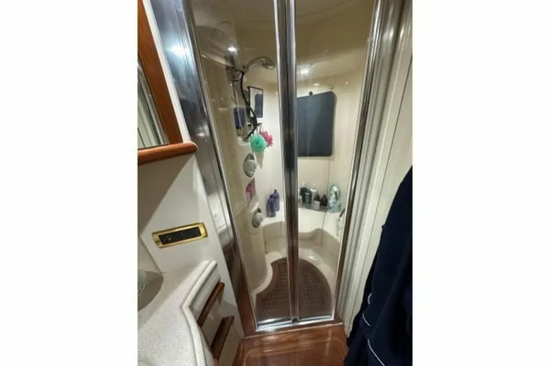 Slide: The Image of Azimut 55E 2004 - 6708636