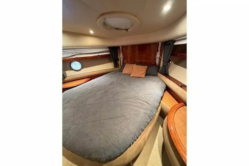 Slide: The Image of Azimut 55E 2004 - 6708667