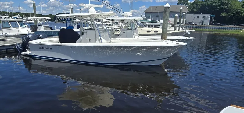 The Image of Regulator Marine 28 FS 2018 - 6708728
