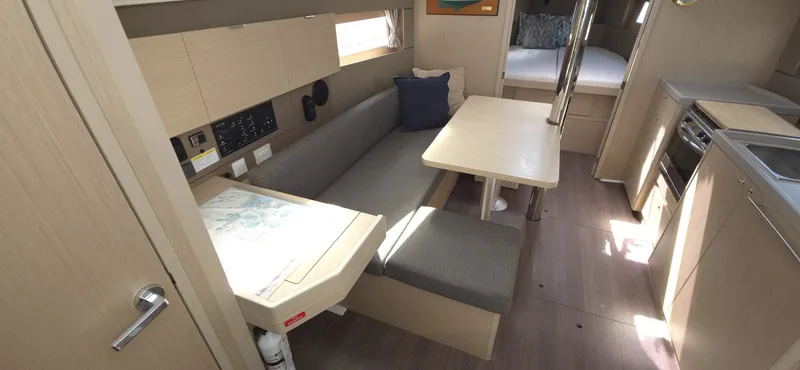 Slide: The Image of Beneteau Oceanis 38.1 2023 - 6714581