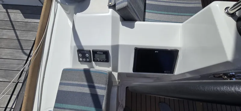 Slide: The Image of Beneteau Oceanis 38.1 2023 - 6714556