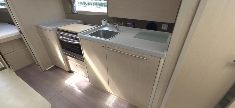 Slide: The Image of Beneteau Oceanis 38.1 2023 - 6714583