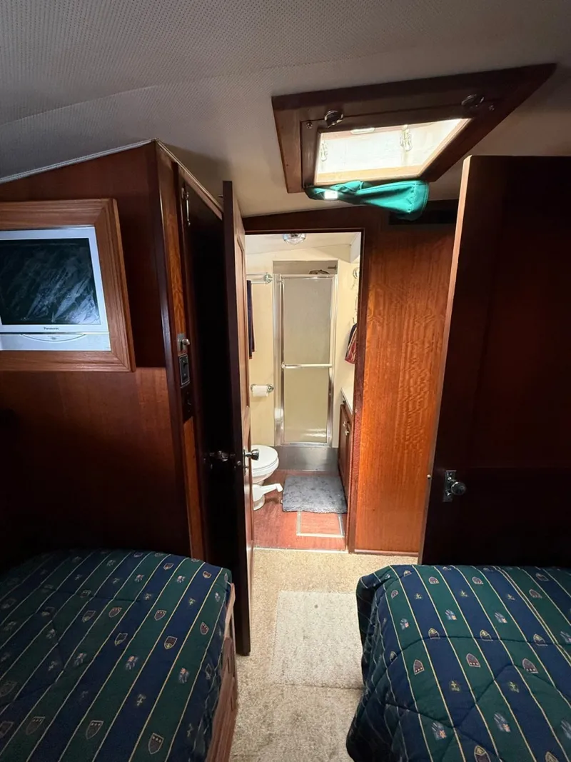 Slide: The Image of Hatteras 53 Convertible 1978 - 6714612