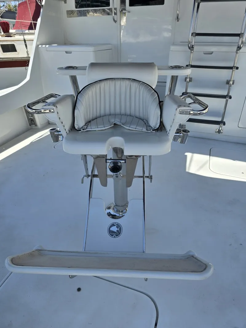 Slide: The Image of Hatteras 53 Convertible 1978 - 6714572