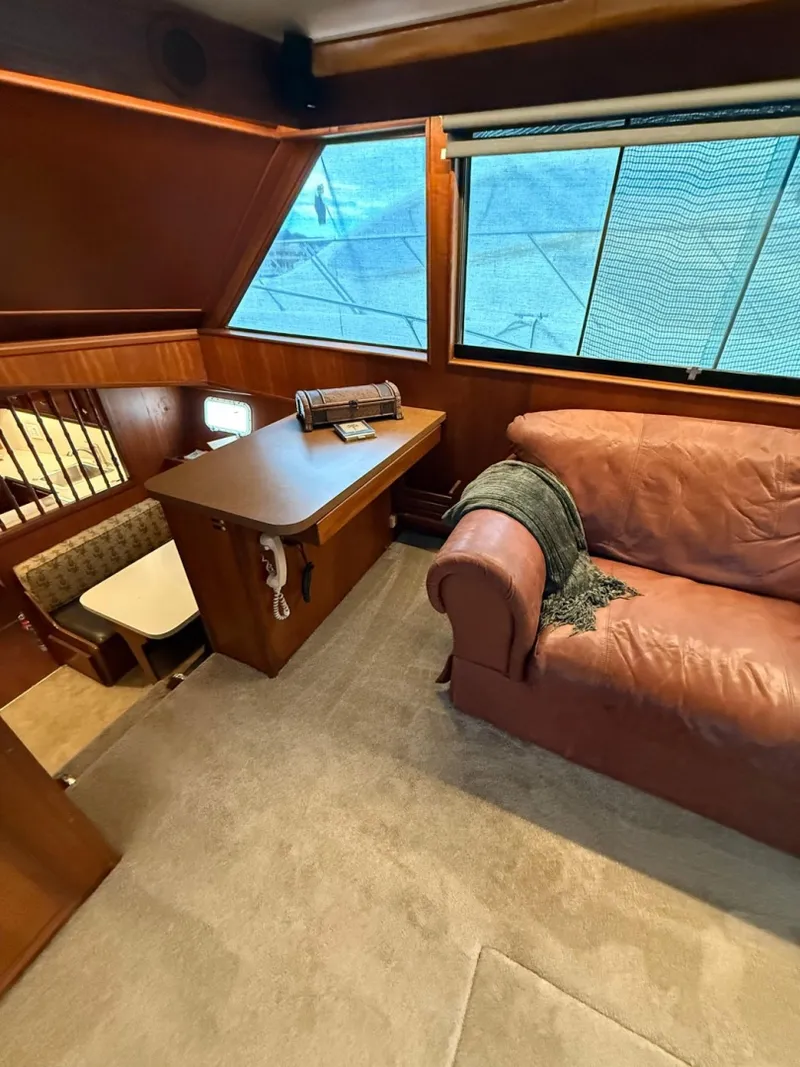 Slide: The Image of Hatteras 53 Convertible 1978 - 6714599