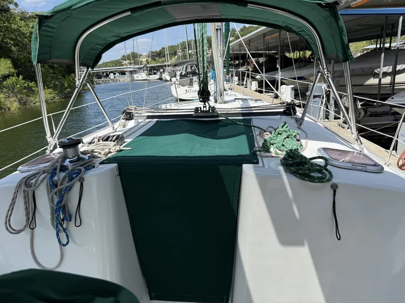 Slide: The Image of Beneteau 373 2007 - 6719492
