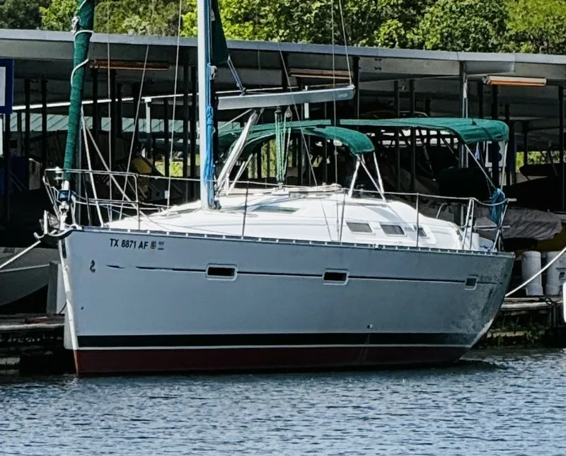 Slide: The Image of Beneteau 373 2007 - 6719482