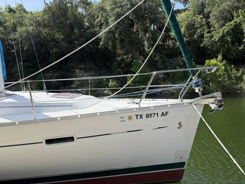 Slide: The Image of Beneteau 373 2007 - 6719504