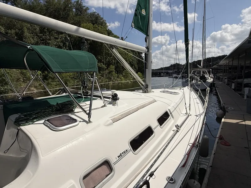 Slide: The Image of Beneteau 373 2007 - 6719507