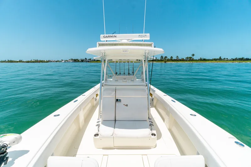 Slide: The Image of SeaVee 370Z 2018 - 6751342