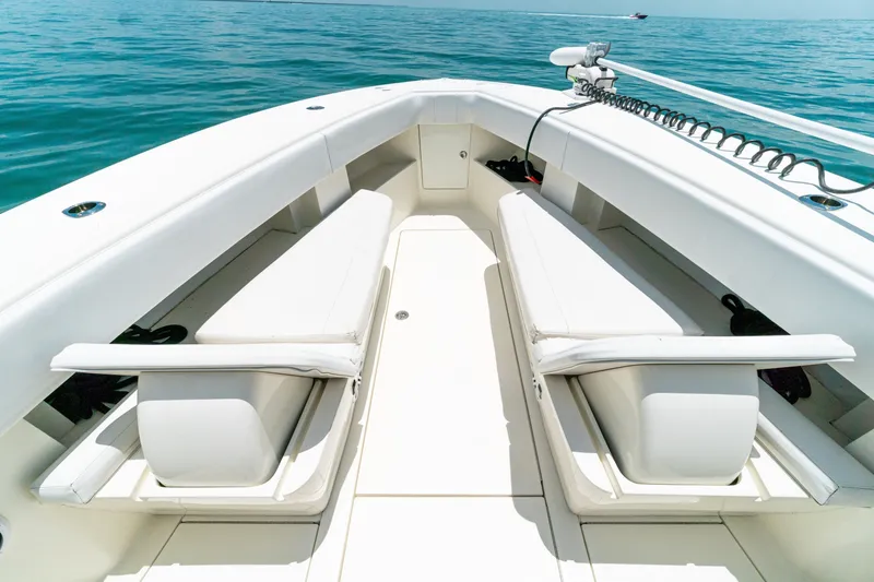 Slide: The Image of SeaVee 370Z 2018 - 6751328