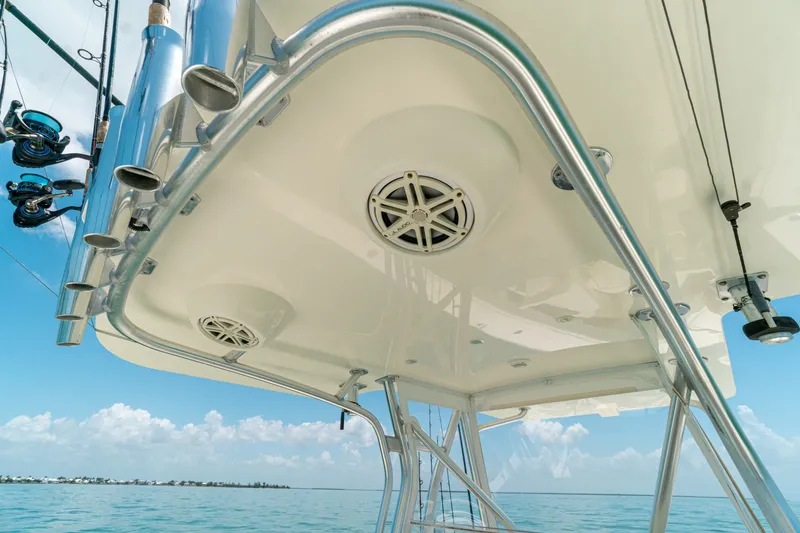 Slide: The Image of SeaVee 370Z 2018 - 6751341