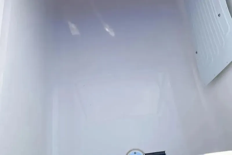 Slide: The Image of SeaVee 39 2023 - 6751518