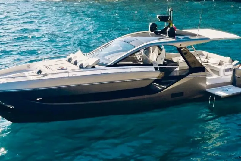 Slide: The Image of Azimut 47 2022 - 6751673