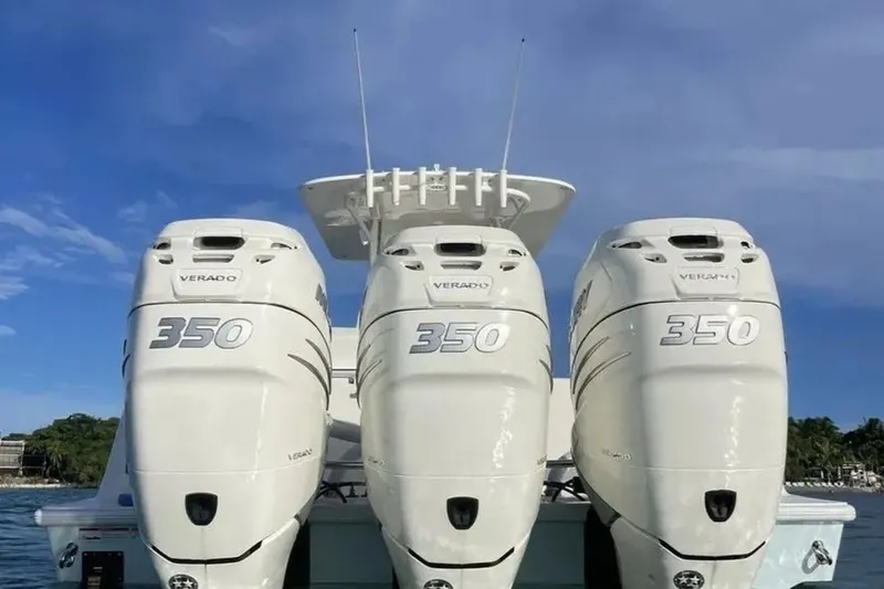 Slide: The Image of SeaVee 34 2018 - 6751904