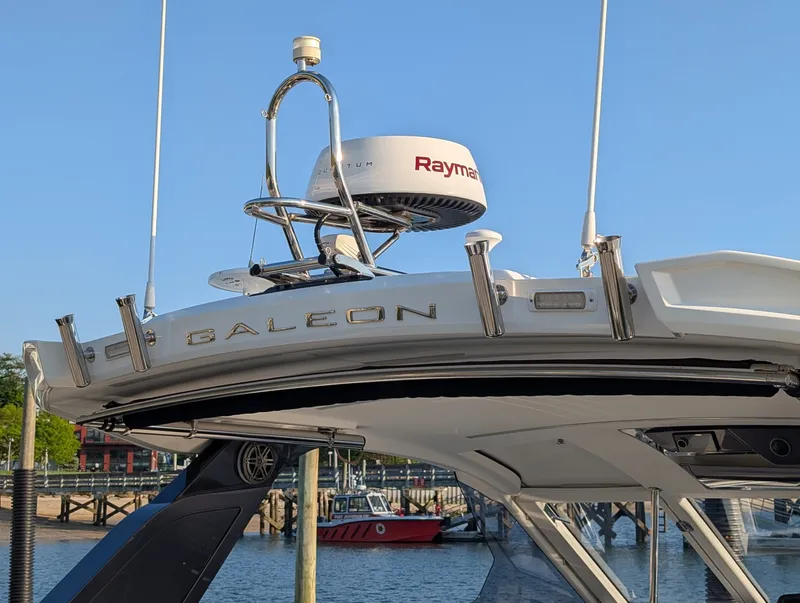 Slide: The Image of Galeon 32 2022 - 6751916