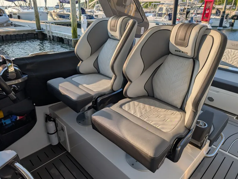 Slide: The Image of Galeon 32 2022 - 6751925