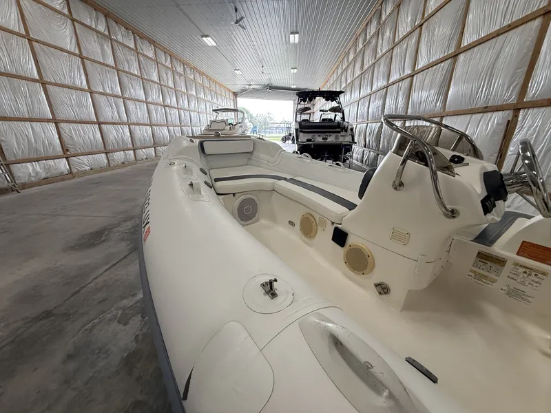 Slide: The Image of Walker Bay Generation 450 2014 - 6752114