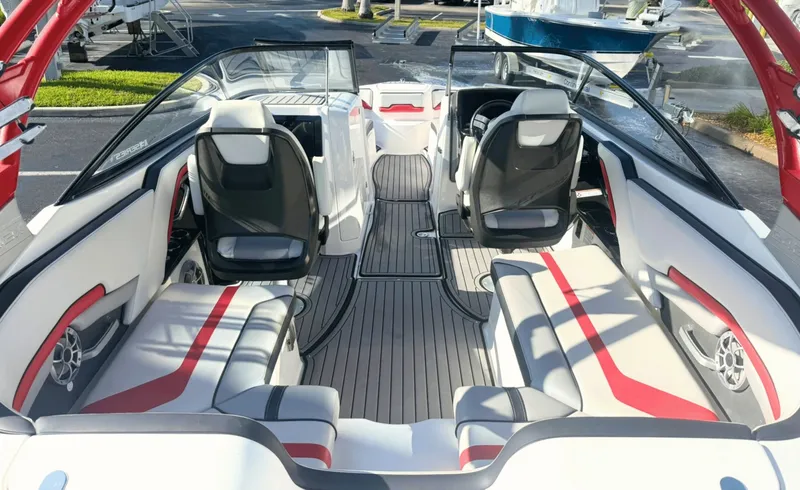 Slide: The Image of Yamaha 242X 2018 - 6752270