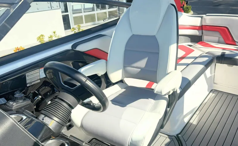 Slide: The Image of Yamaha 242X 2018 - 6752284