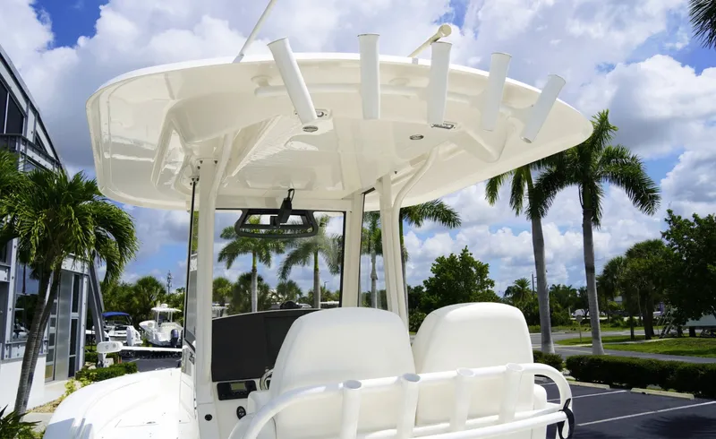 Slide: The Image of Regulator Marine 26XO 2021 - 6752322