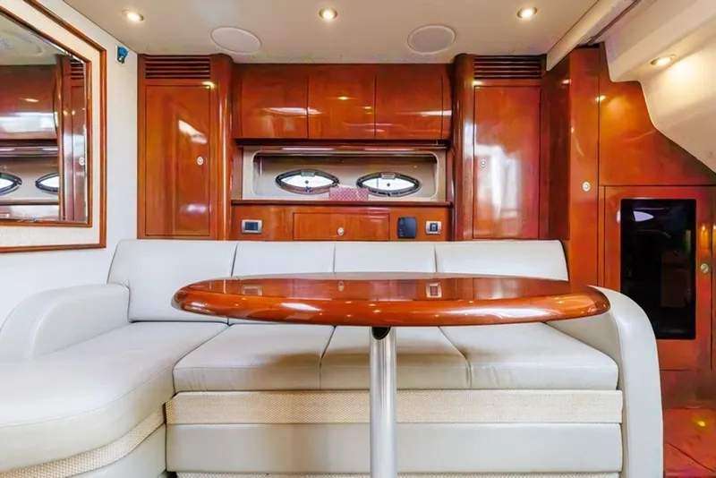 Slide: The Image of 2005 Sea Ray 390 Sundancer - 6752550