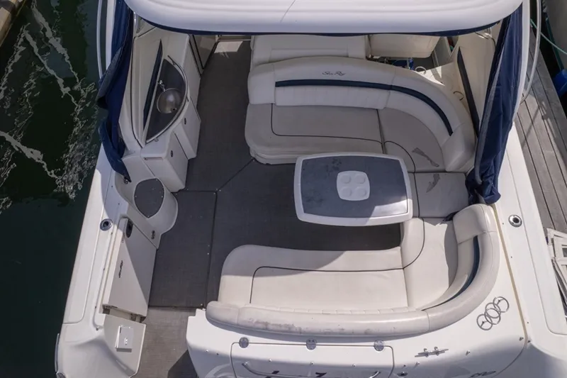Slide: The Image of 2005 Sea Ray 390 Sundancer - 6752600