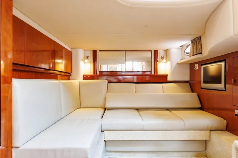 Slide: The Image of 2005 Sea Ray 390 Sundancer - 6752554