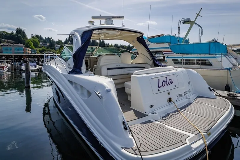 Slide: The Image of 2005 Sea Ray 390 Sundancer - 6752590