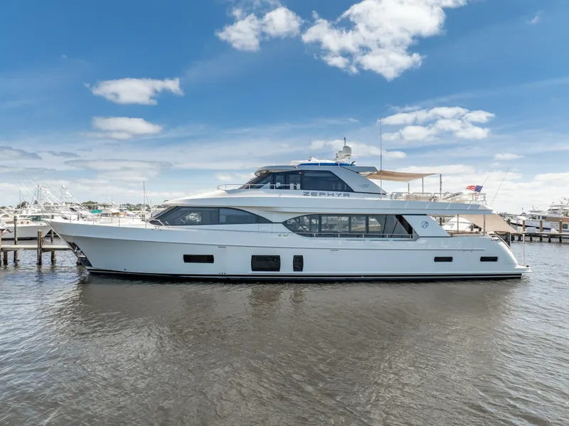Slide: The Image of Ocean Alexander 100 Motoryacht 2019 - 6752581