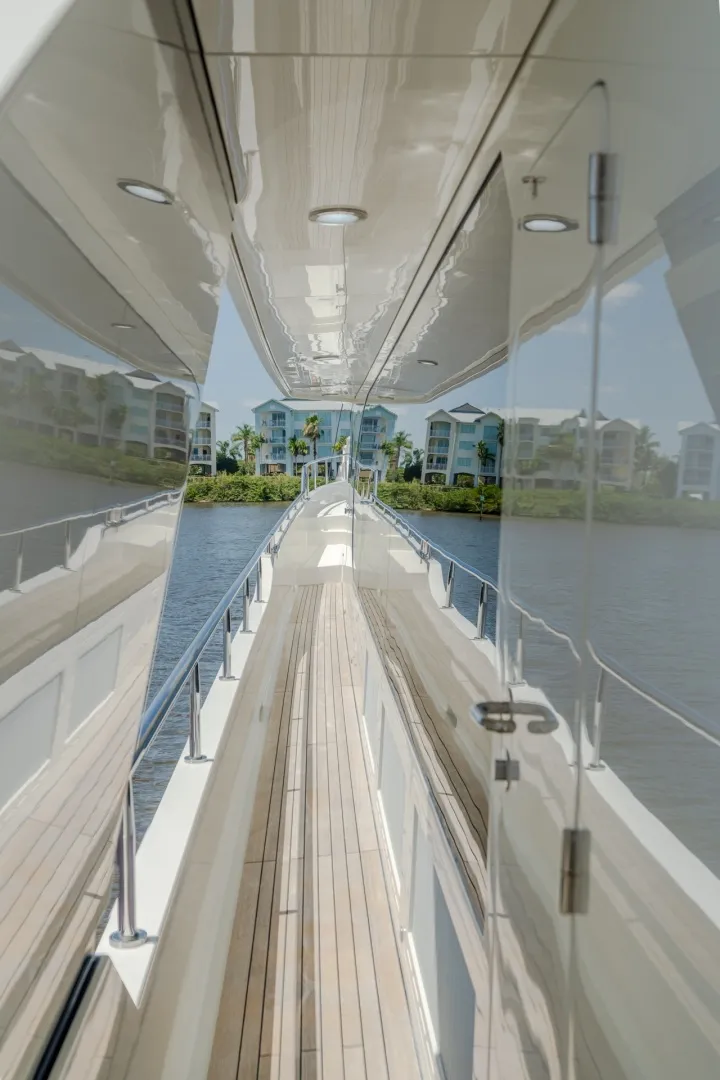 Slide: The Image of Ocean Alexander 100 Motoryacht 2019 - 6752864