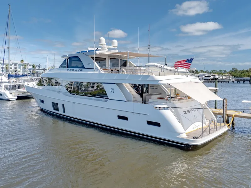 Slide: The Image of Ocean Alexander 100 Motoryacht 2019 - 6752795
