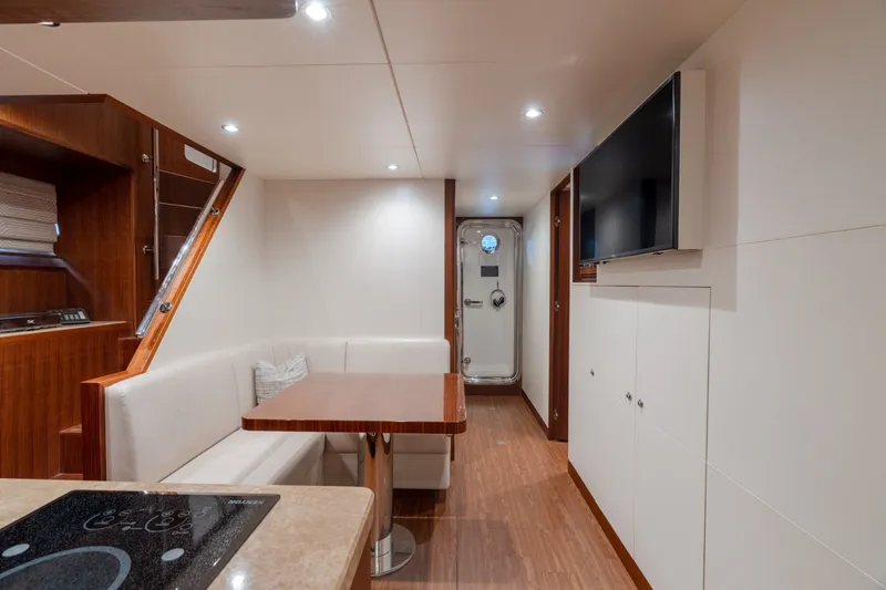 Slide: The Image of Ocean Alexander 100 Motoryacht 2019 - 6752800