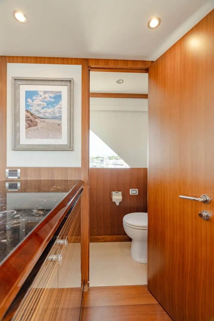 Slide: The Image of Ocean Alexander 100 Motoryacht 2019 - 6752826
