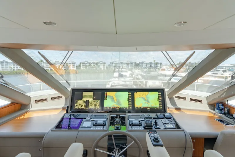 Slide: The Image of Ocean Alexander 100 Motoryacht 2019 - 6752825