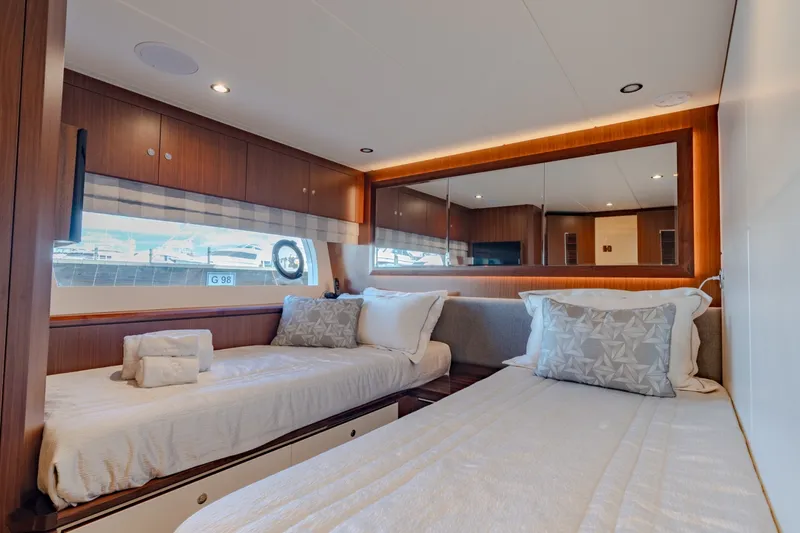 Slide: The Image of Ocean Alexander 100 Motoryacht 2019 - 6752852