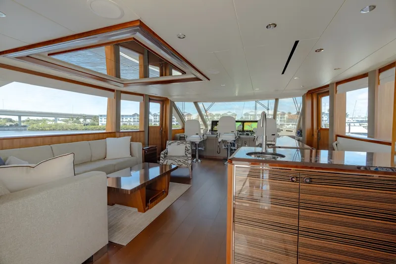 Slide: The Image of Ocean Alexander 100 Motoryacht 2019 - 6752819